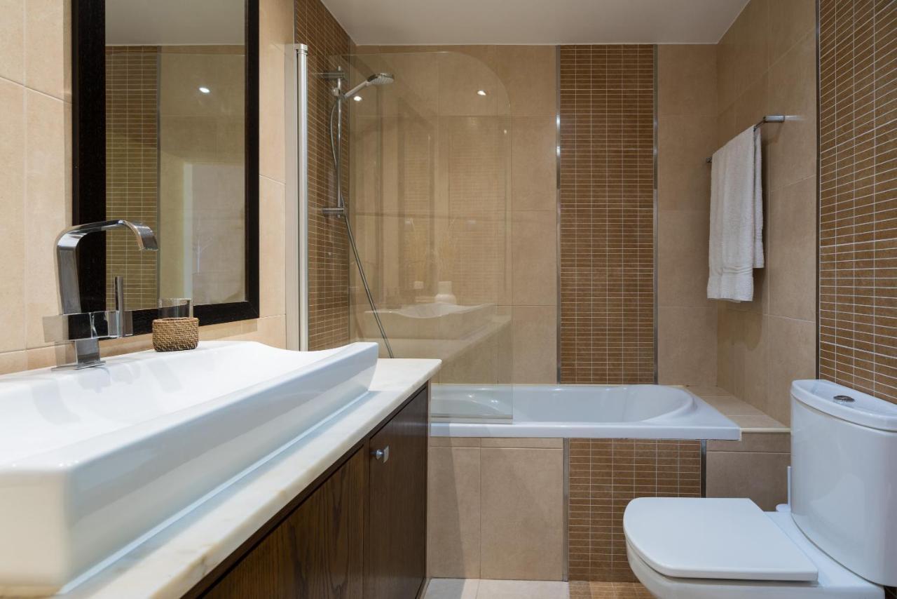 Stunning 2-Bed Penthouse In Lagos 250M From Beach Buitenkant foto